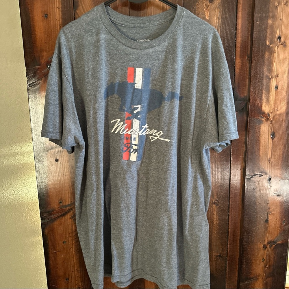 Sonoma Gray Mustang Graphic Tee